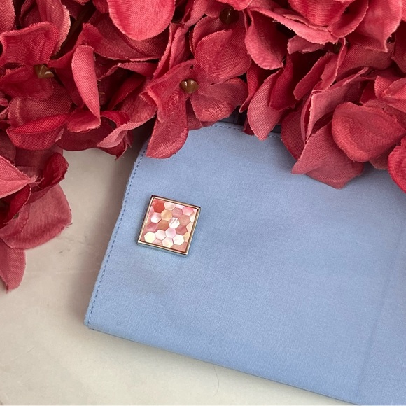 Elegant Pink Mother of Pearl Mosaic Cufflinks - Picture 13 of 17